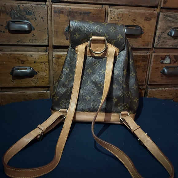 Louis Vuitton Backpack - Picture 9 of 10